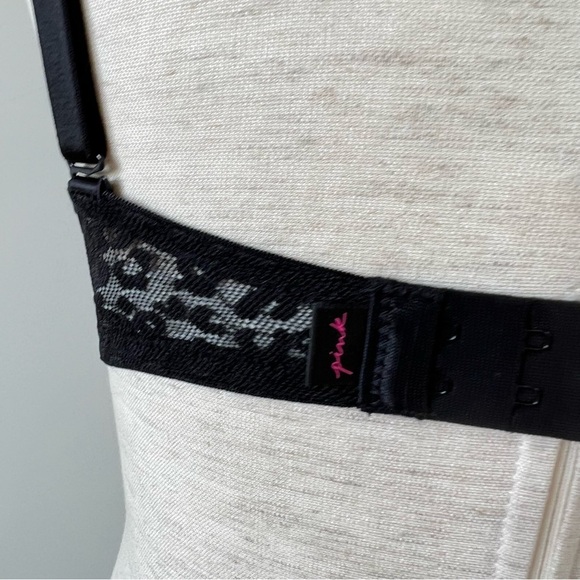 Like new! PINK Victoria’s Secret Leopard Print Lace Bra - Picture 2 of 9